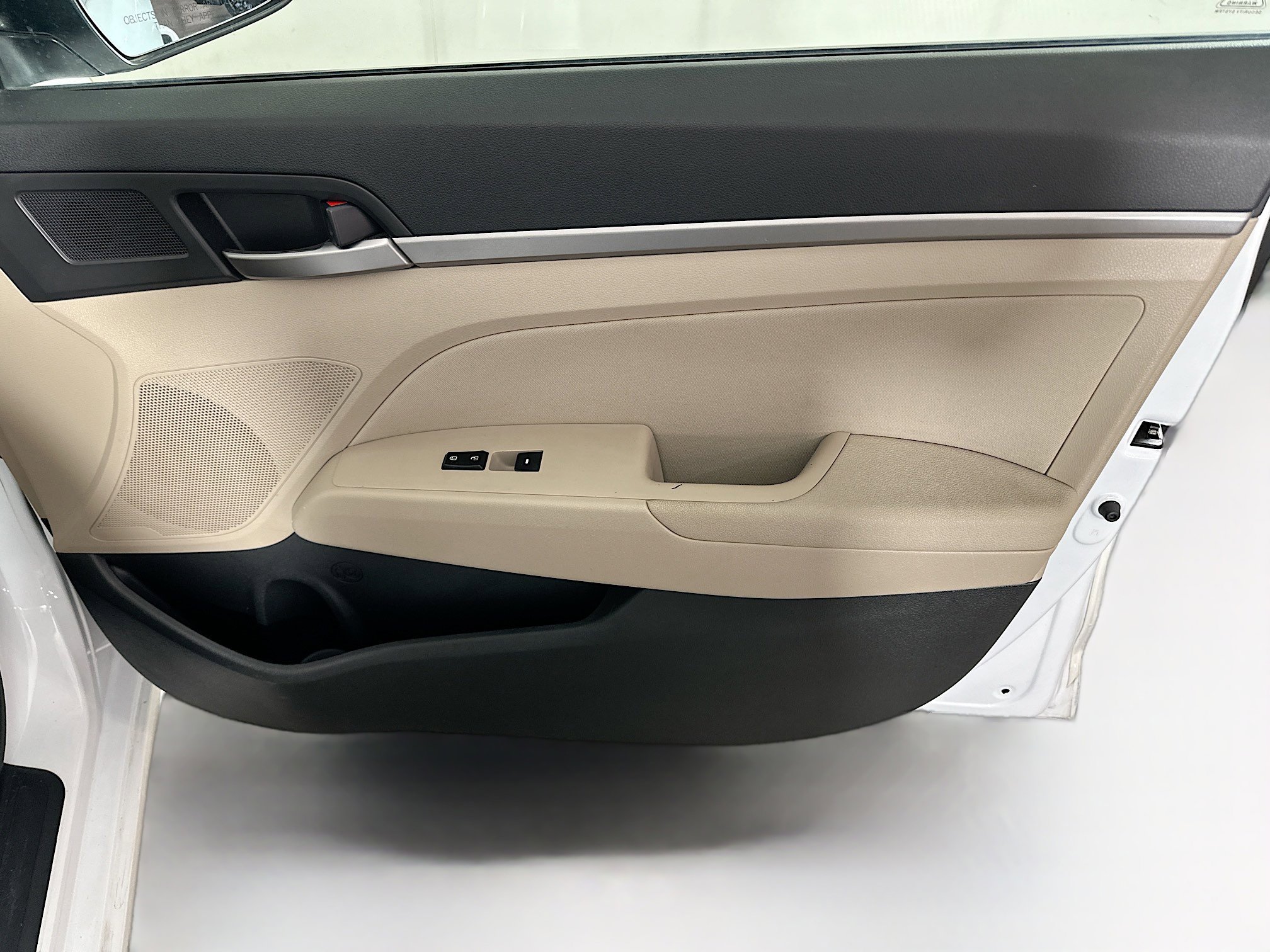 Used 2018 Hyundai Elantra Value Edition image 32