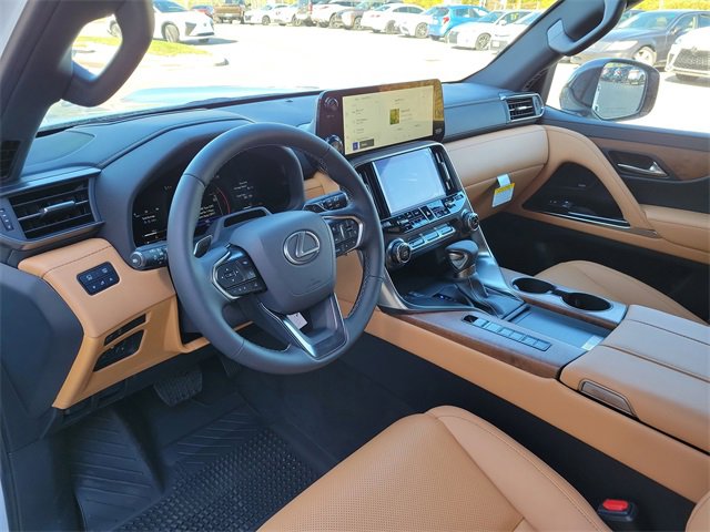 New 2025 Lexus LX 600 4WD w/ Premium Package image 17