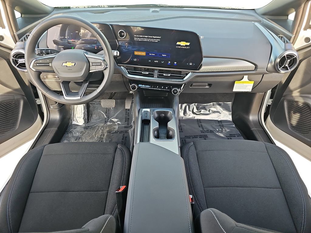 New 2026 Chevrolet Equinox EV LT w/ Comfort Package AWD/4WD image 9