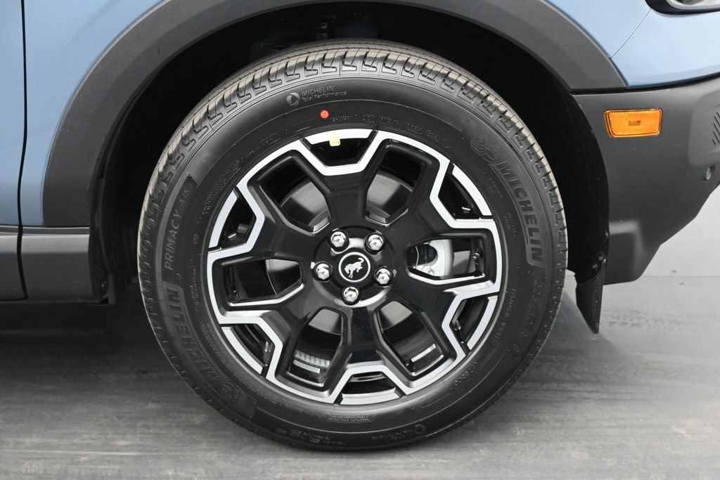 New 2026 Ford Bronco Sport Outer Banks w/ Outer Banks Tech Package+ AWD/4WD image 24