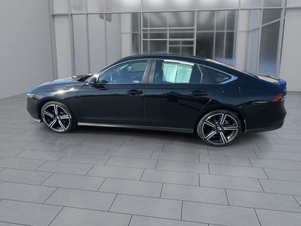 Used 2023 Honda Accord Sport image 6