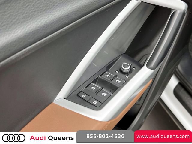 Used 2023 Audi Q3 2.0T Premium w/ Convenience Package AWD/4WD image 17