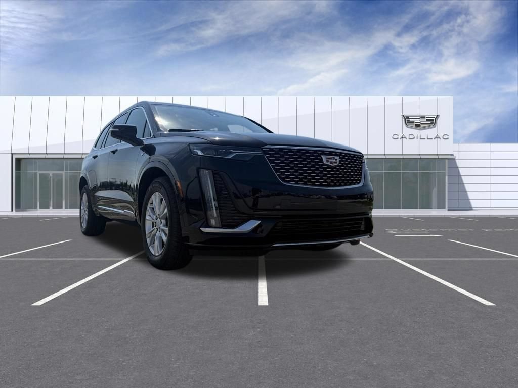 Certified 2024 Cadillac XT6 Luxury w/ LPO, Floor Liner Package AWD/4WD image 8