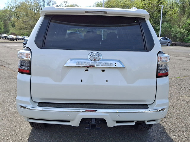 Used 2018 Toyota 4Runner Limited AWD/4WD image 24