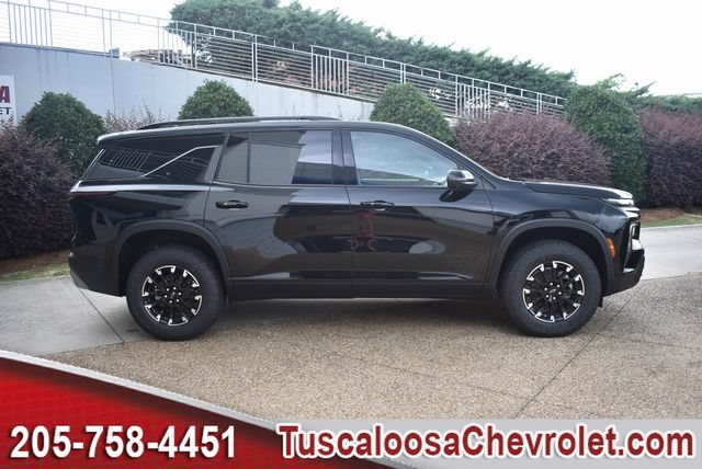 New 2026 Chevrolet Traverse Z71 w/ Driver Confidence Package AWD/4WD image 12