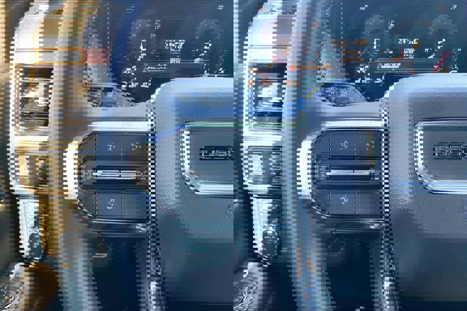 Used 2025 GMC Yukon Denali image 24