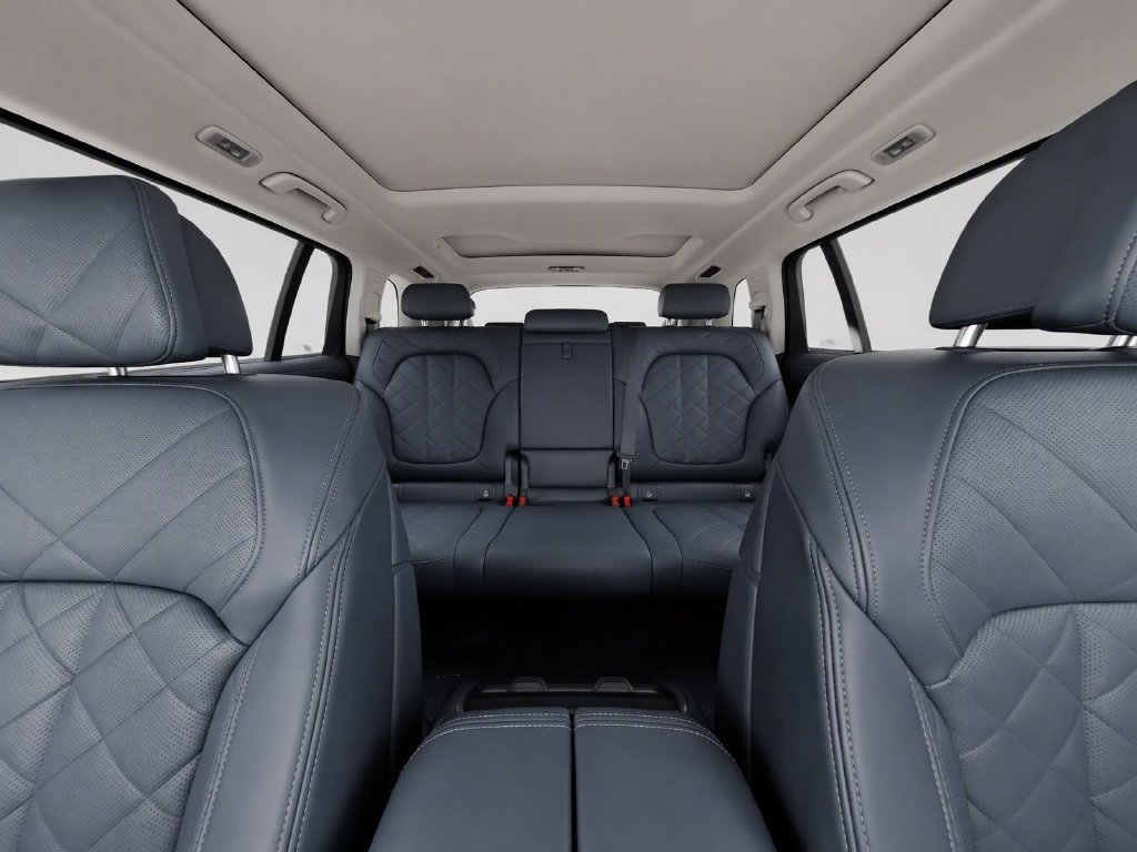Certified 2025 BMW X7 xDrive40i AWD/4WD image 30
