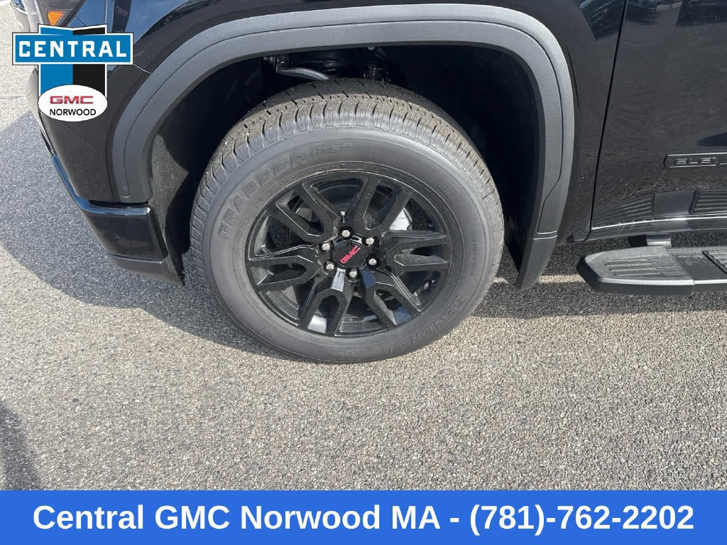 New 2026 GMC Sierra 1500 Elevation w/ LPO, Elevation Black Package AWD/4WD image 10
