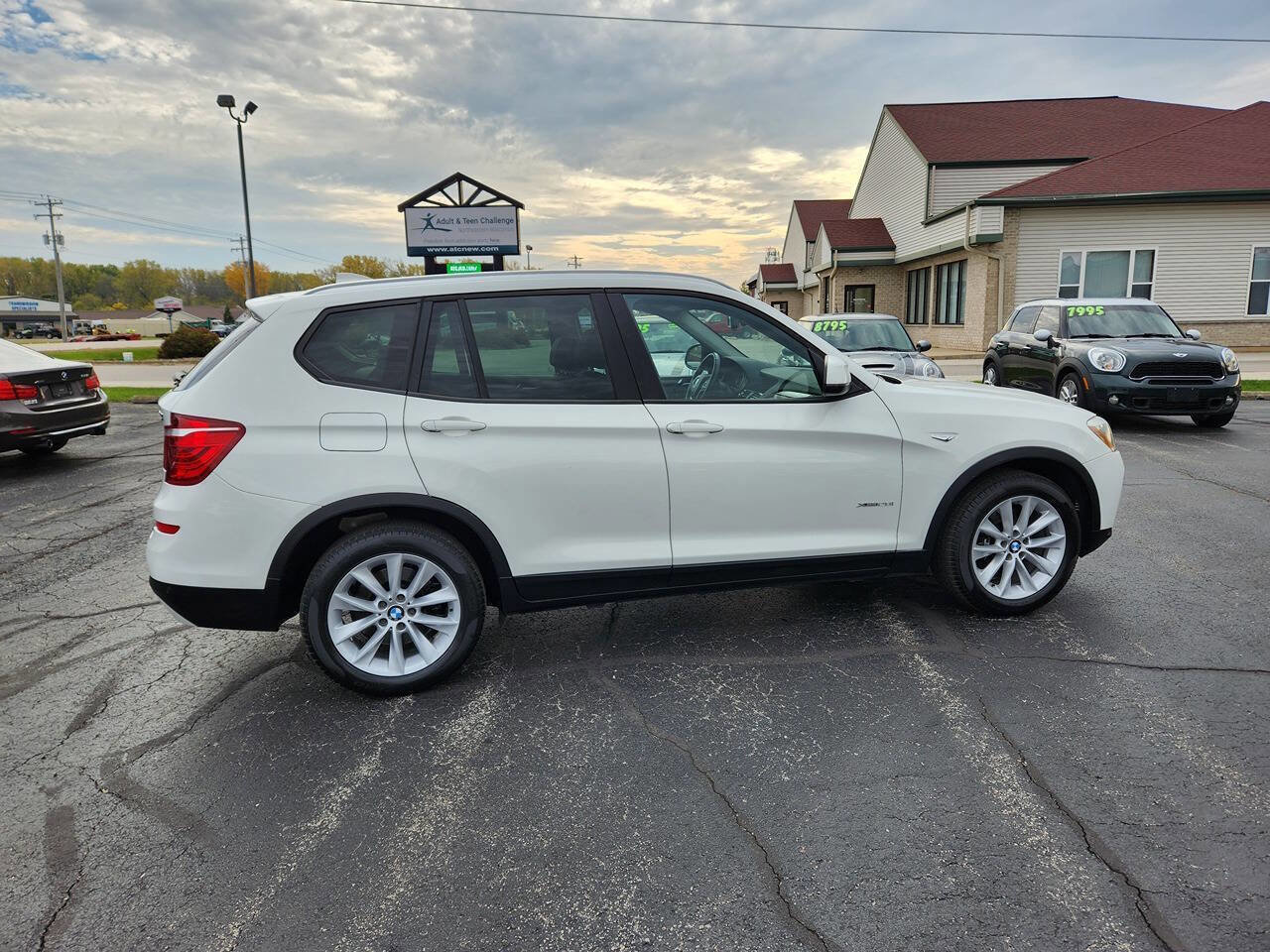 Used 2016 BMW X3 xDrive28i image 8