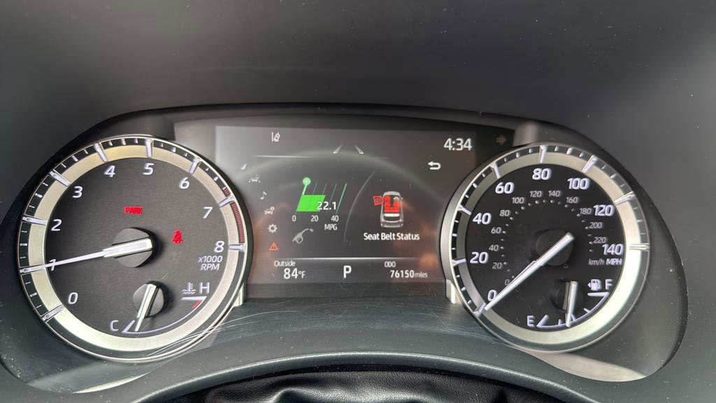 Used 2022 Toyota Highlander XLE image 24