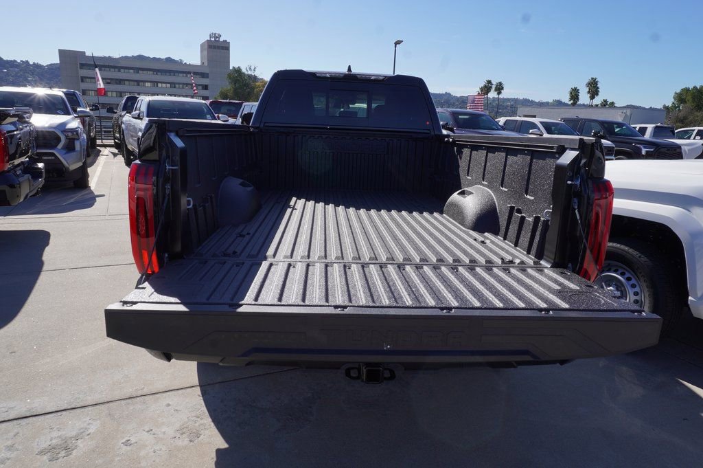 New 2026 Toyota Tundra SR image 4