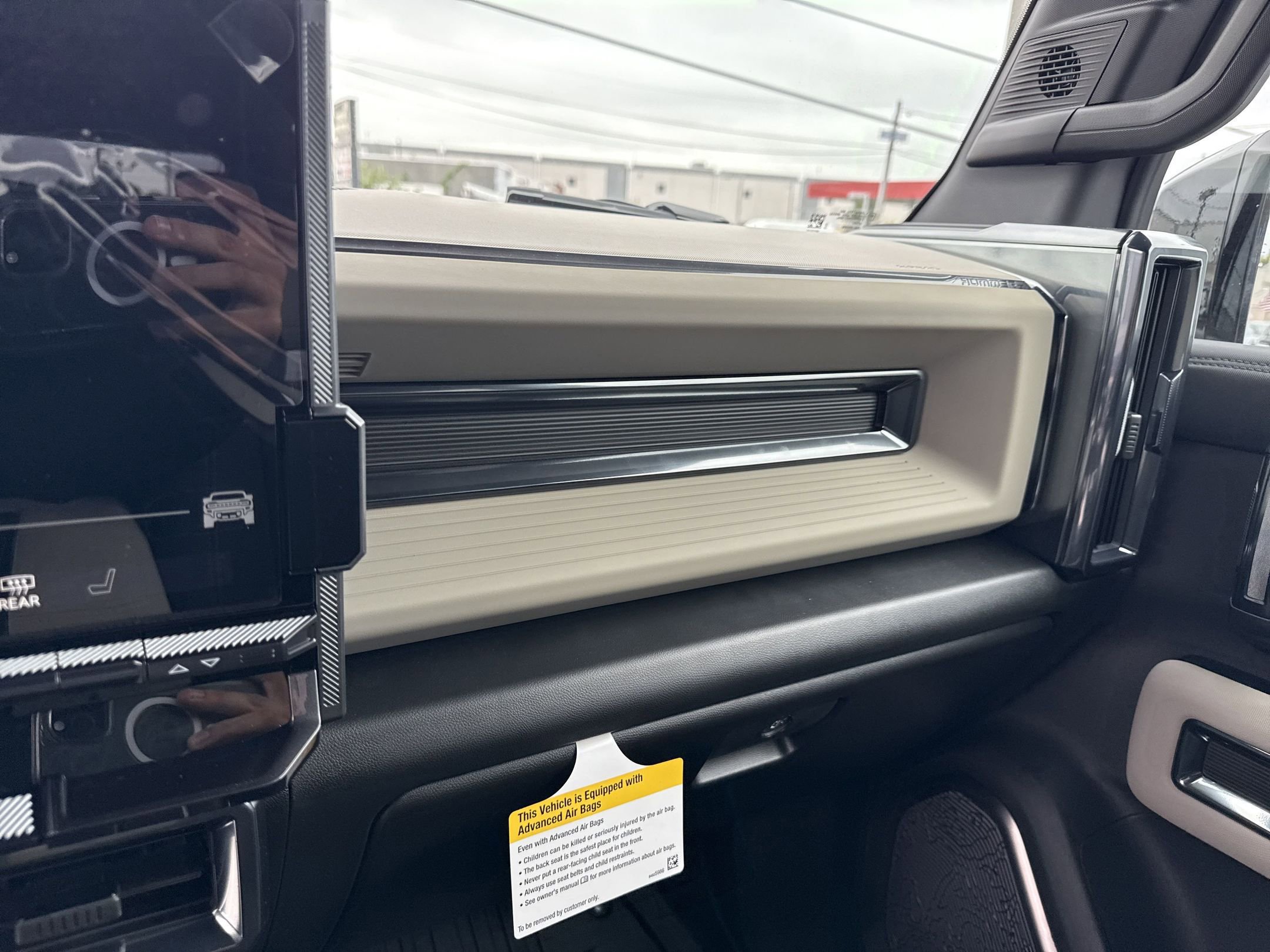 New 2026 GMC Hummer EV SUV image 18