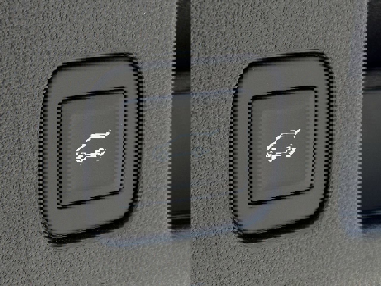 New 2026 Chevrolet Equinox EV RS image 22