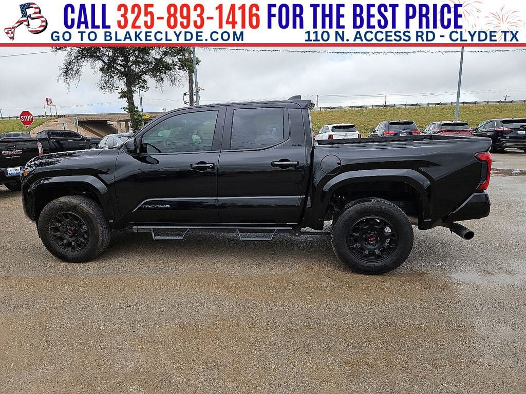 Used 2025 Toyota Tacoma SR5 AWD/4WD image 3