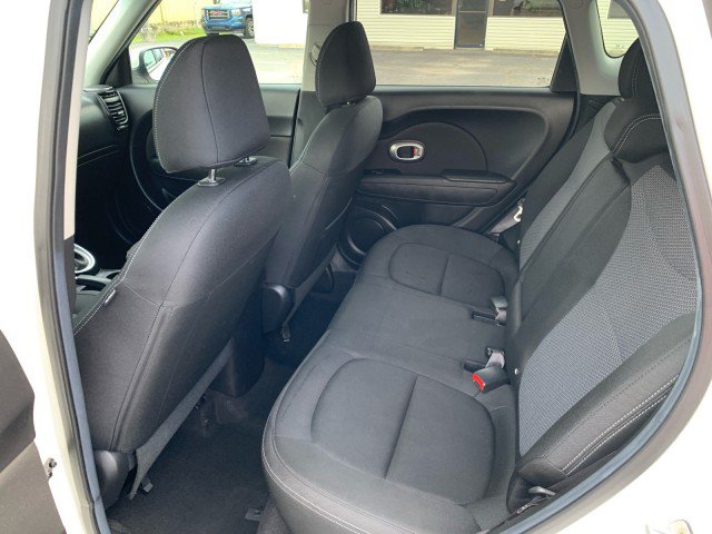 Used 2019 Kia Soul + FWD image 11