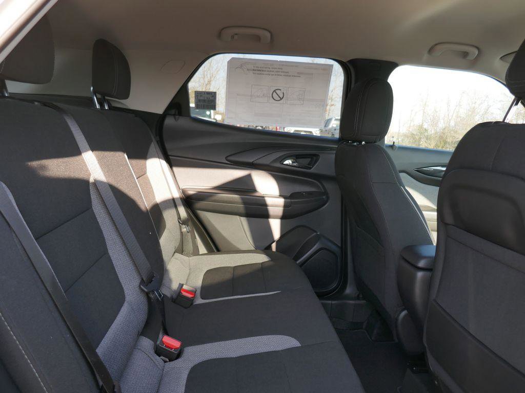 New 2026 Chevrolet TrailBlazer LS image 11