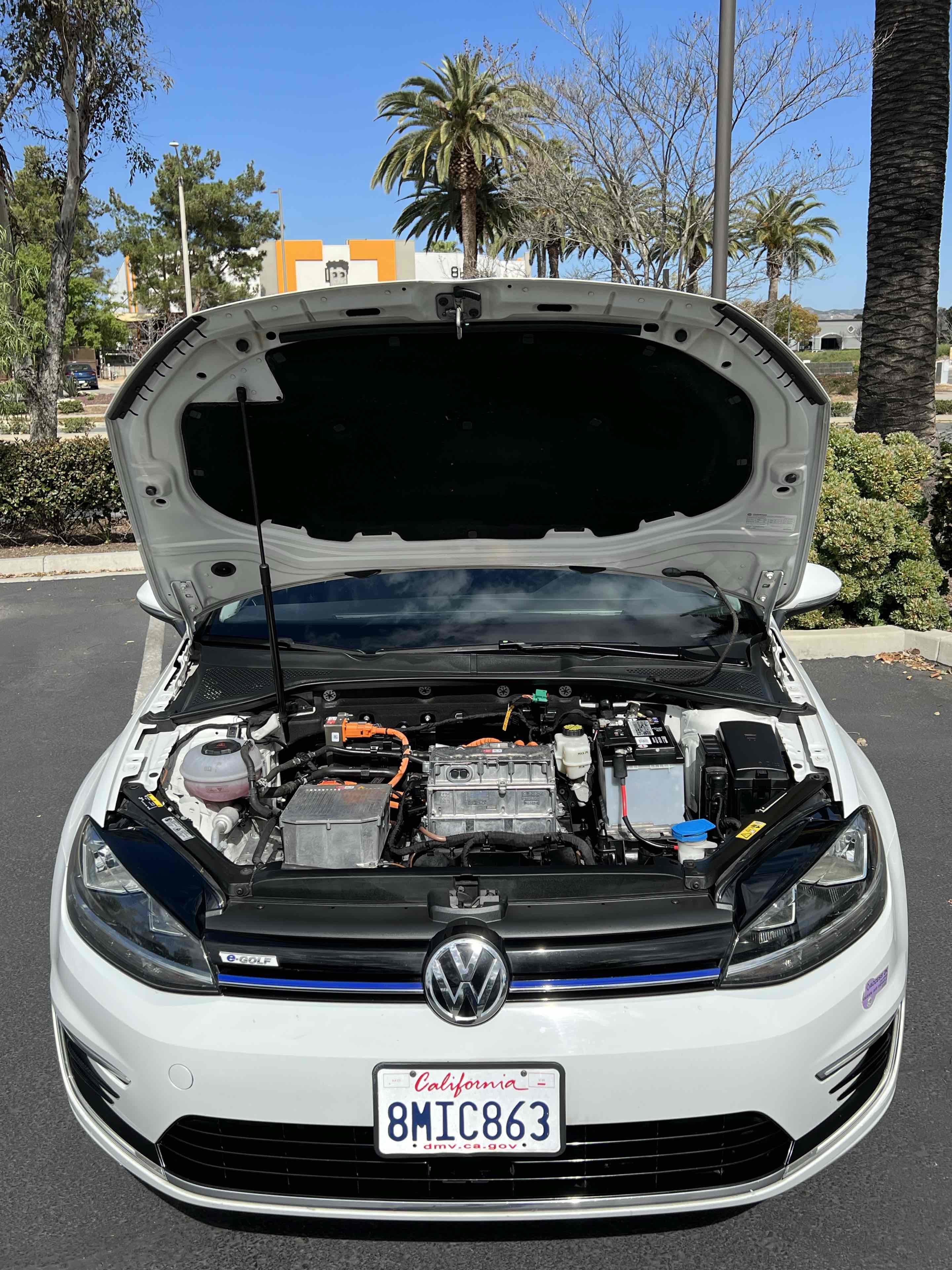 Used 2019 Volkswagen e-Golf SE w/ Driver Assistance Package image 22