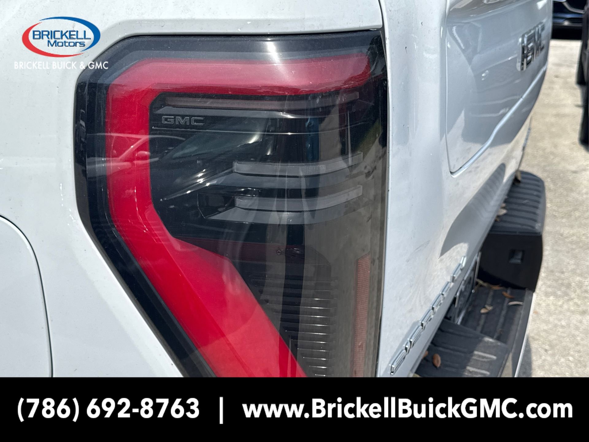 New 2025 GMC Sierra EV Denali image 15