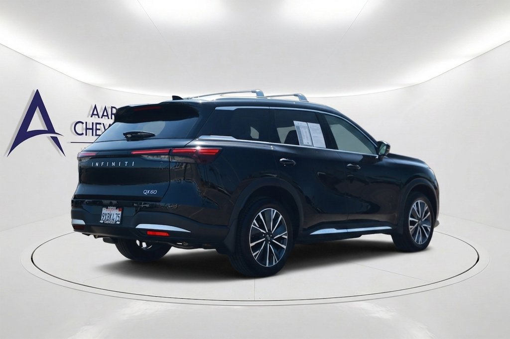 Used 2026 INFINITI QX60 Luxe w/ Cargo Package FWD image 4