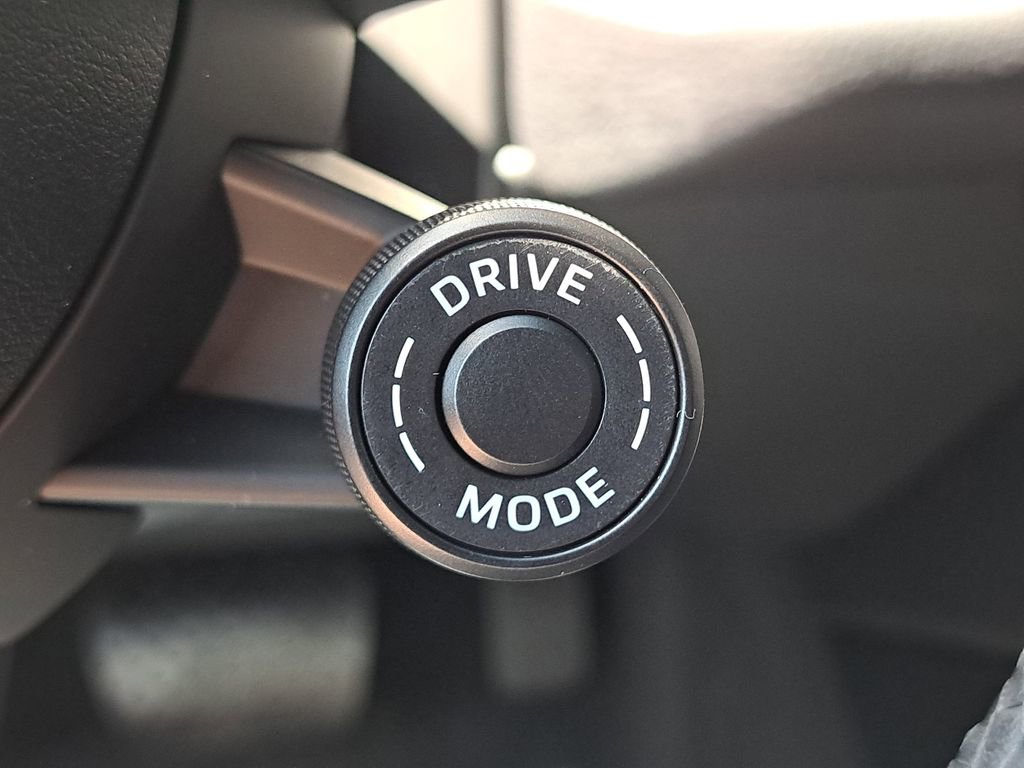 Certified 2025 Porsche Cayenne Coupe image 41