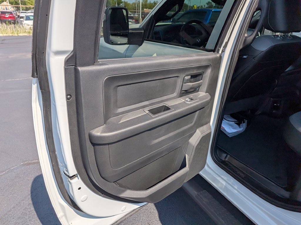 New 2026 RAM 2500 Tradesman AWD/4WD image 17