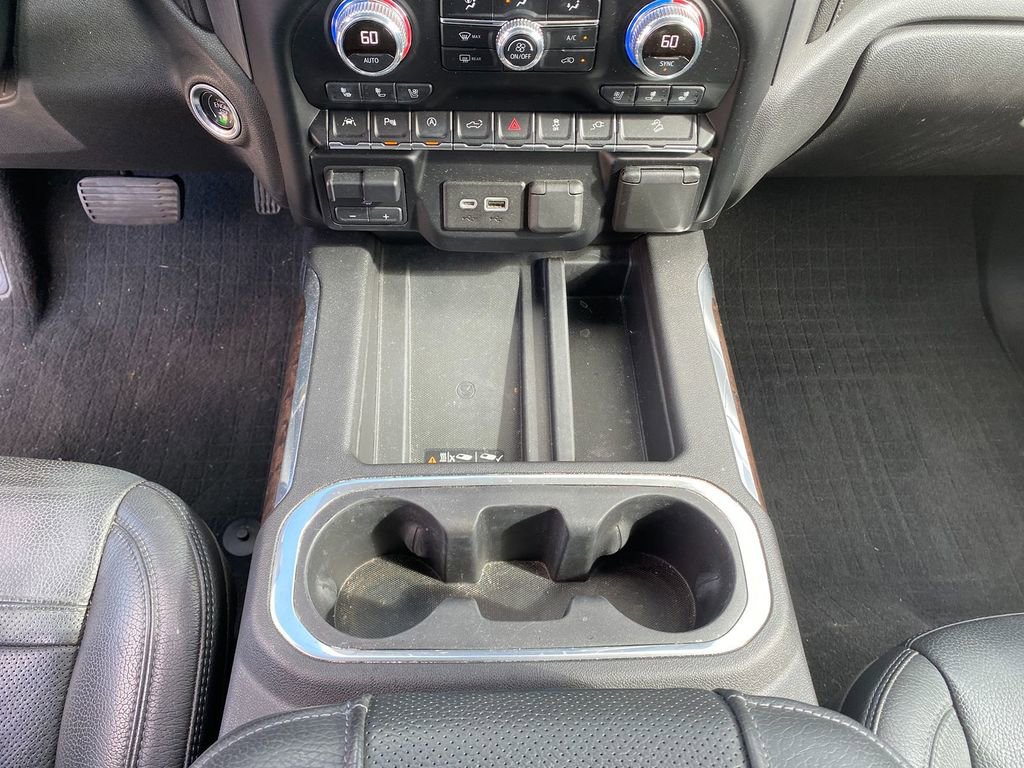 Used 2019 GMC Sierra 1500 Denali w/ Driver Alert Package II AWD/4WD image 22