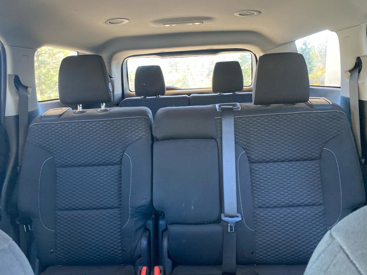 Used 2017 GMC Acadia SLE AWD/4WD image 28