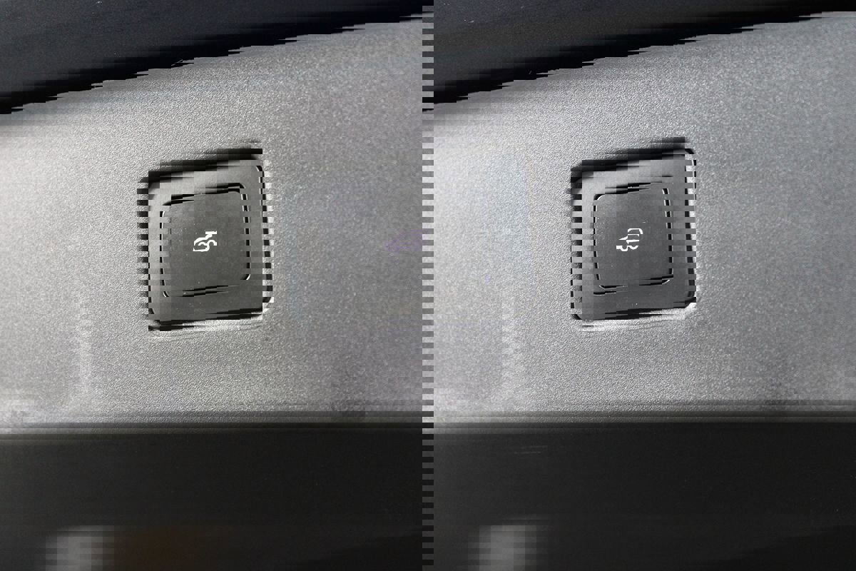 Used 2023 Fisker Ocean One image 35