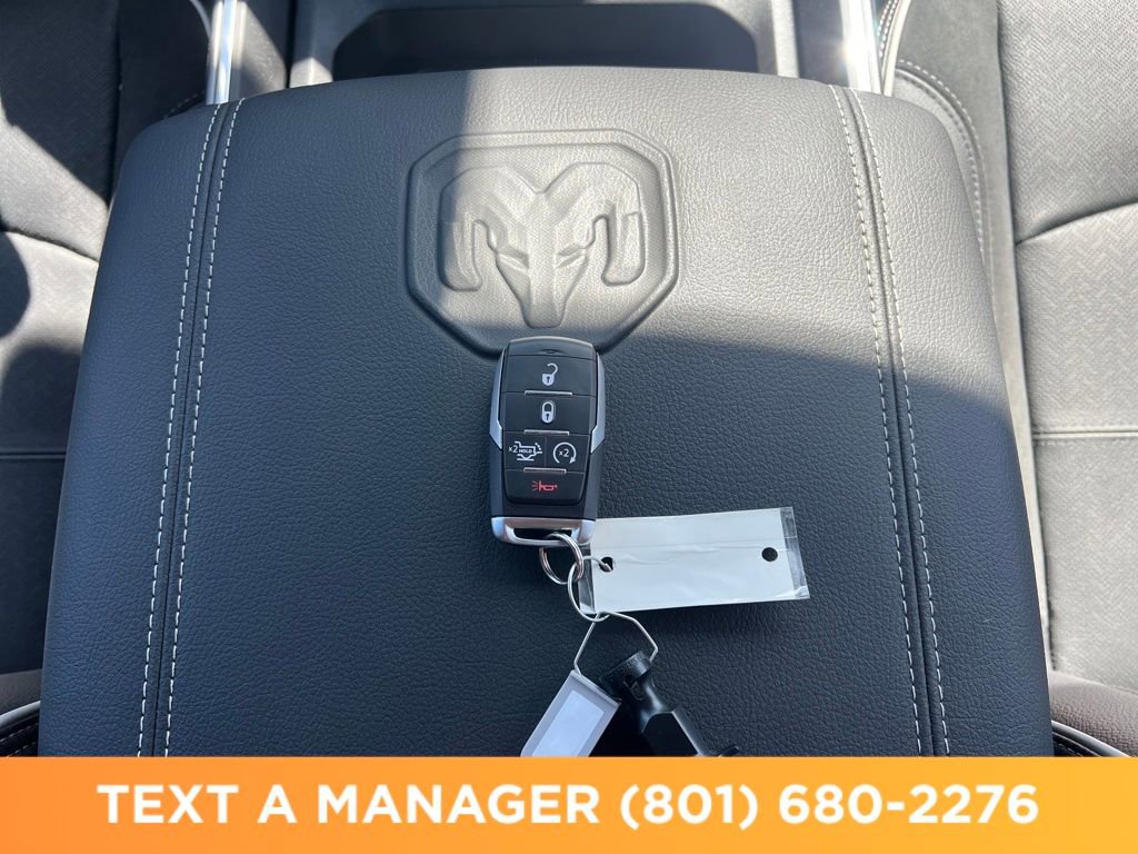 New 2026 RAM 3500 Laramie AWD/4WD image 28