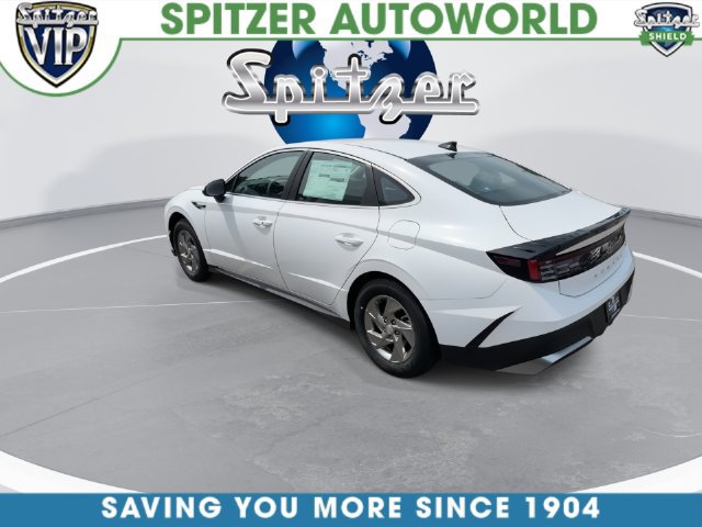 New 2026 Hyundai Sonata SE FWD image 11