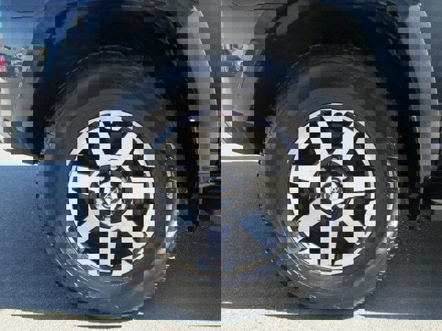 Used 2024 Toyota 4Runner TRD Off-Road image 8