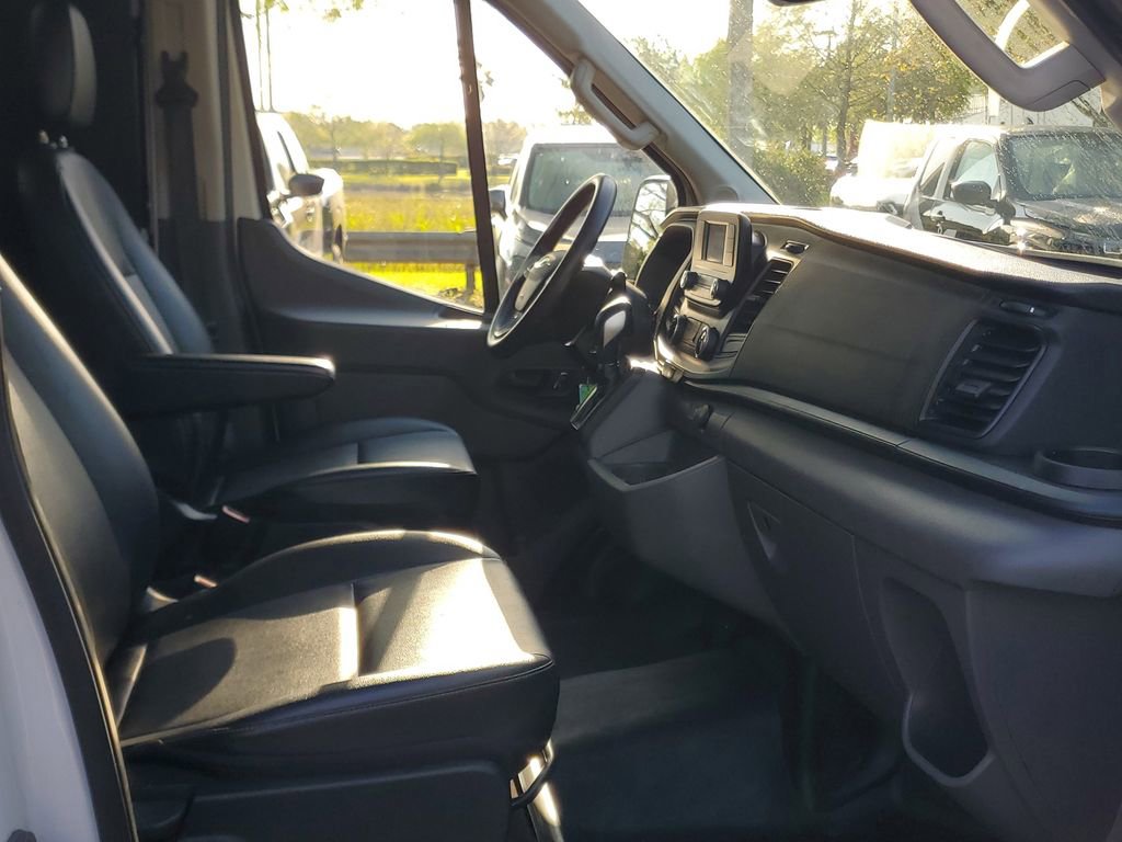 Used 2023 Ford Transit 250 Medium Roof AWD w/ Load Area Protection Package image 8