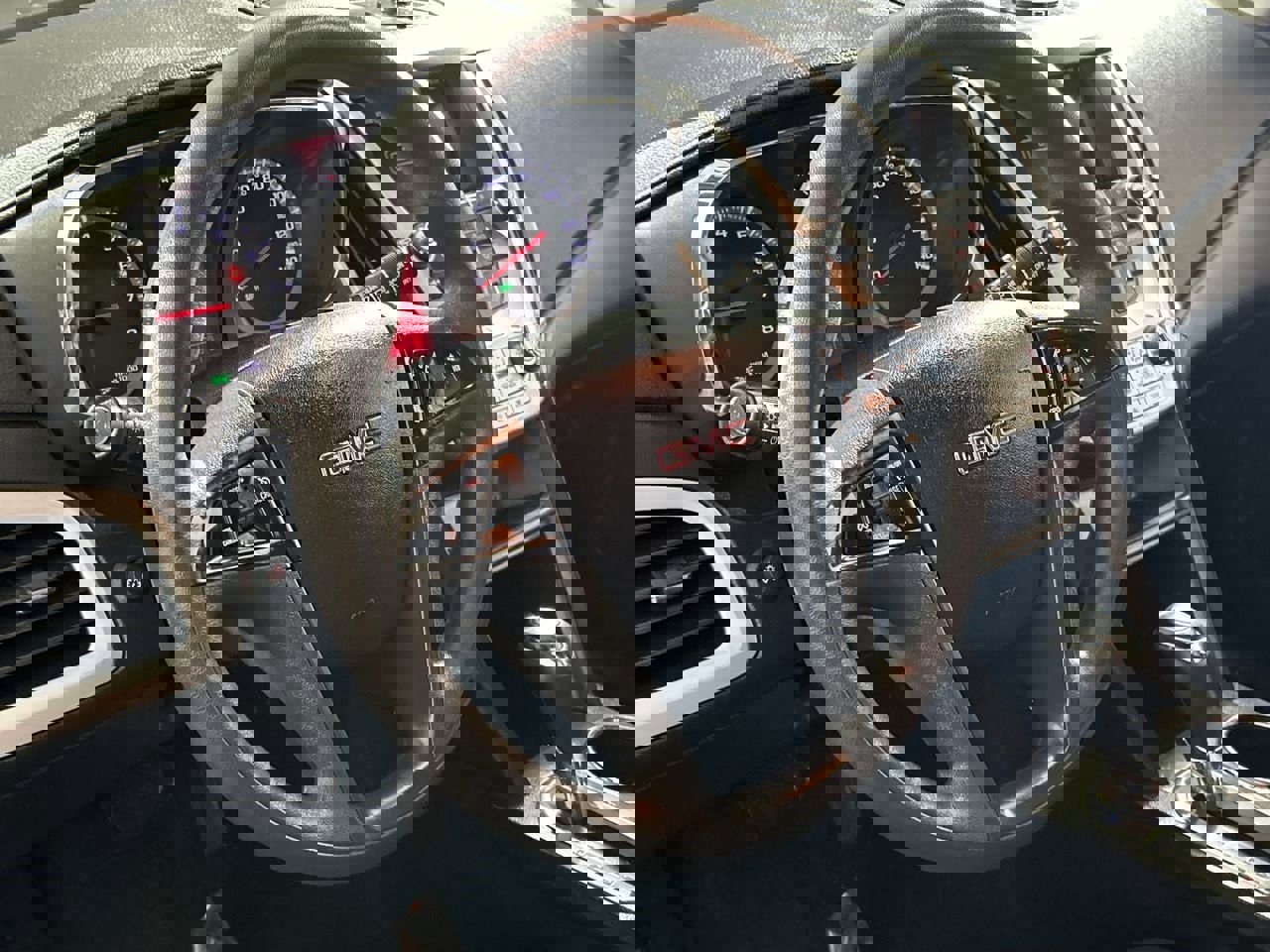 Used 2017 GMC Terrain SLE image 14