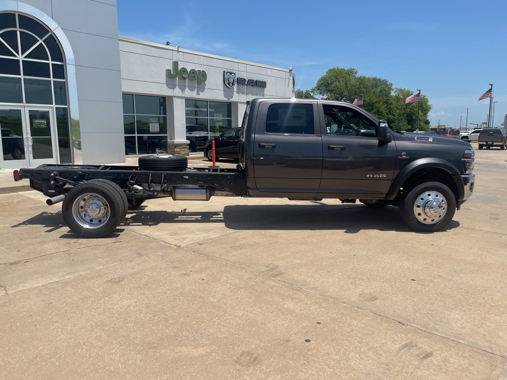 New 2025 RAM 5500 Tradesman image 14