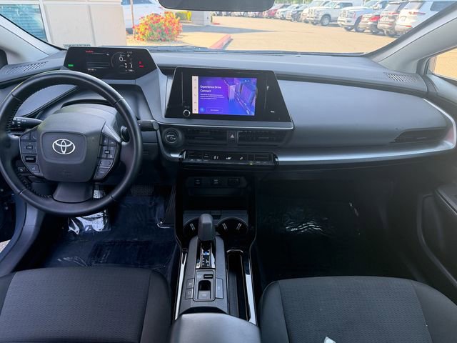 Used 2024 Toyota Prius LE image 25