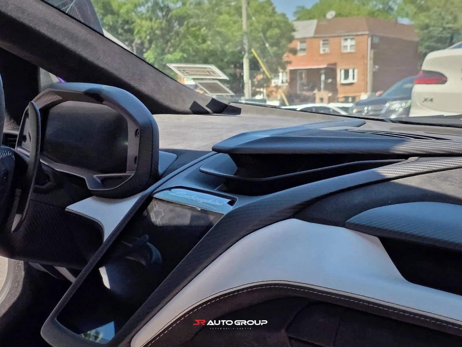 Used 2024 Lamborghini Revuelto AWD/4WD image 29