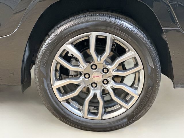 Used 2023 GMC Terrain Denali image 6