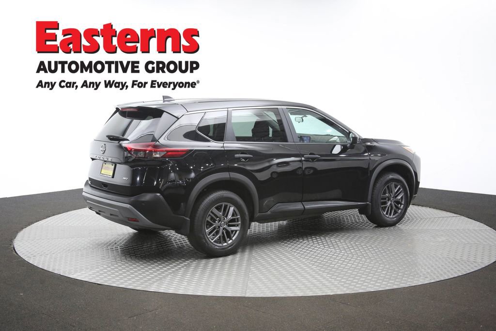 Used 2023 Nissan Rogue S AWD/4WD image 41