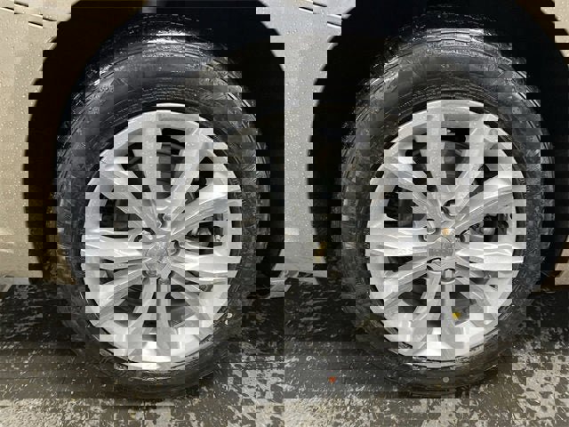 Certified 2024 Chevrolet Malibu LT image 32