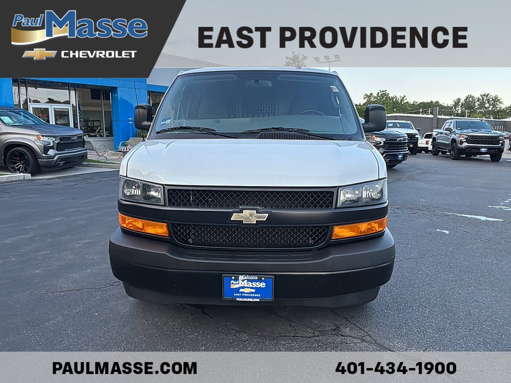 Certified 2022 Chevrolet Express 3500 Extended w/ Driver Convenience Package RWD image 2