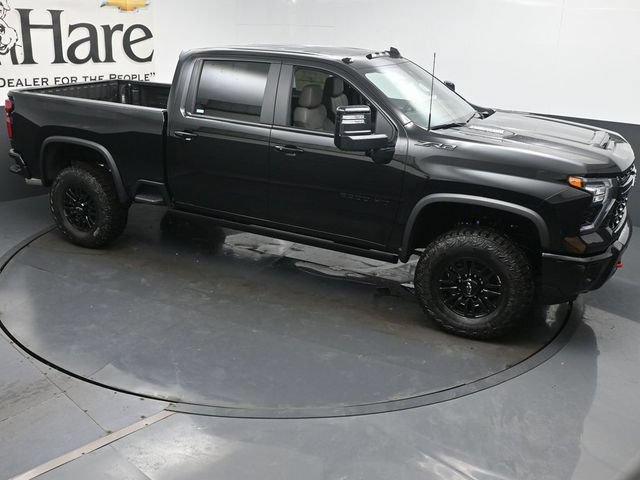 New 2026 Chevrolet Silverado 2500 ZR2 w/ LPO, Dark Essentials Package AWD/4WD image 26