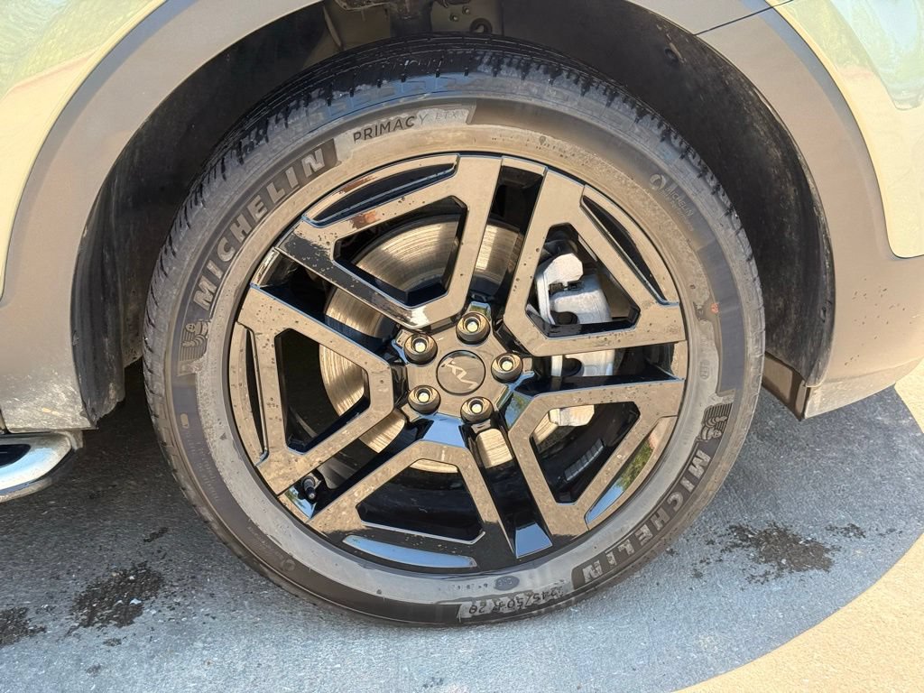 Certified 2025 Kia Telluride SX Prestige X-Line AWD/4WD image 44