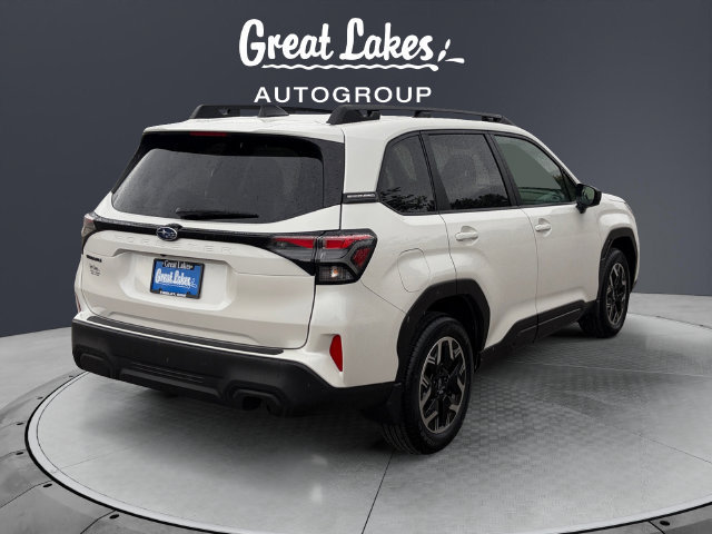 Used 2025 Subaru Forester Premium AWD/4WD image 5