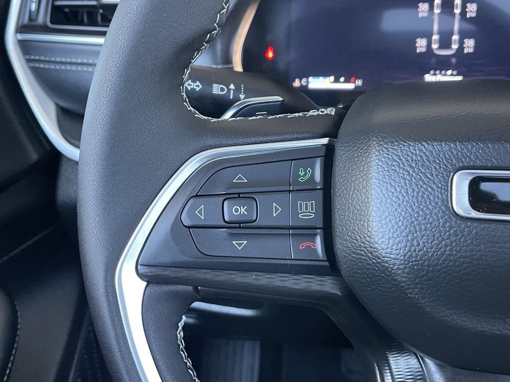 New 2026 Jeep Grand Cherokee L 4WD image 21