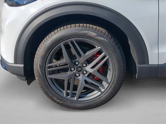 New 2027 Ford Explorer ST-Line w/ Premium Package RWD image 10