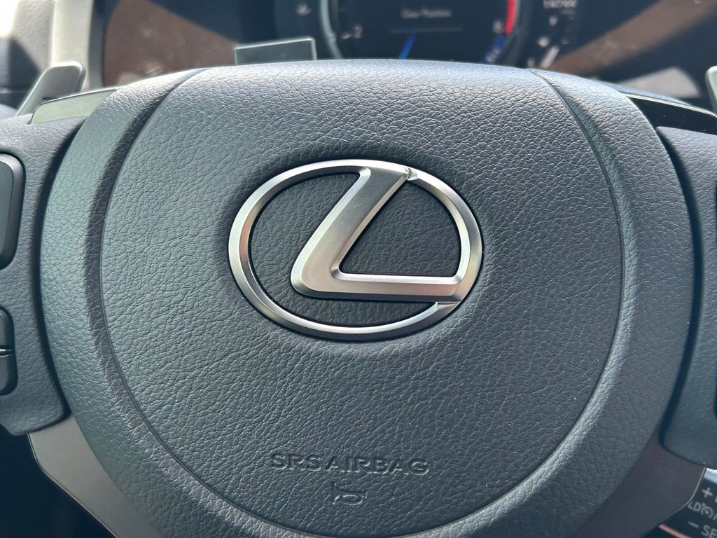 Used 2024 Lexus IS 500 RWD image 37