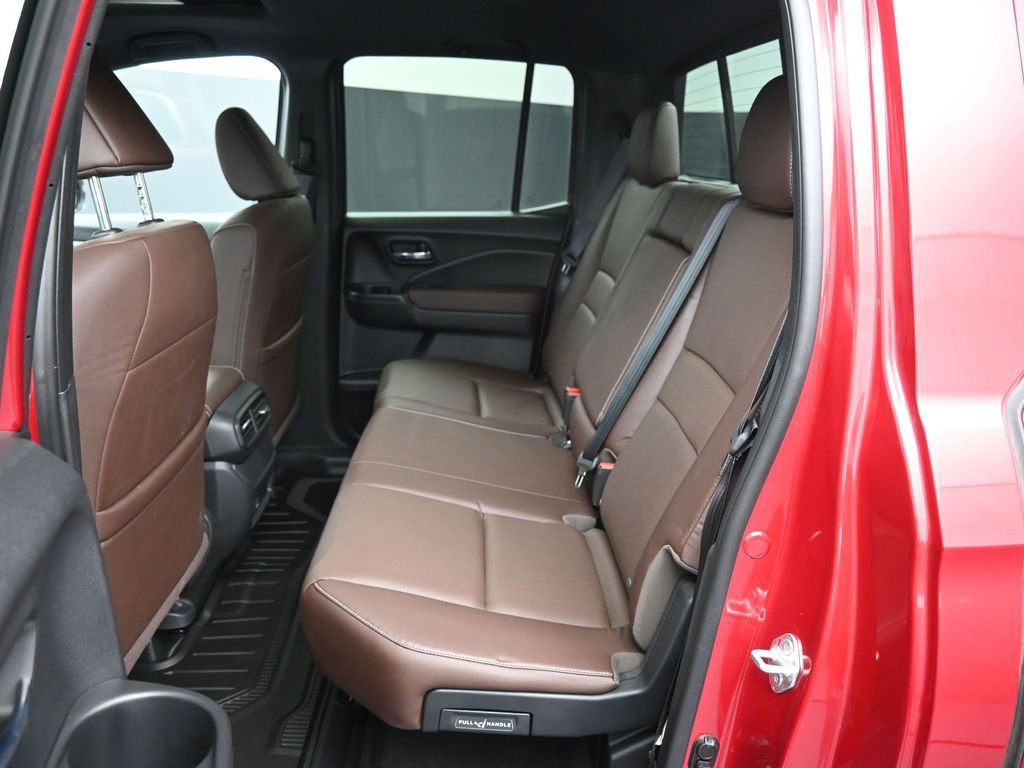 Certified 2025 Honda Ridgeline RTL image 21