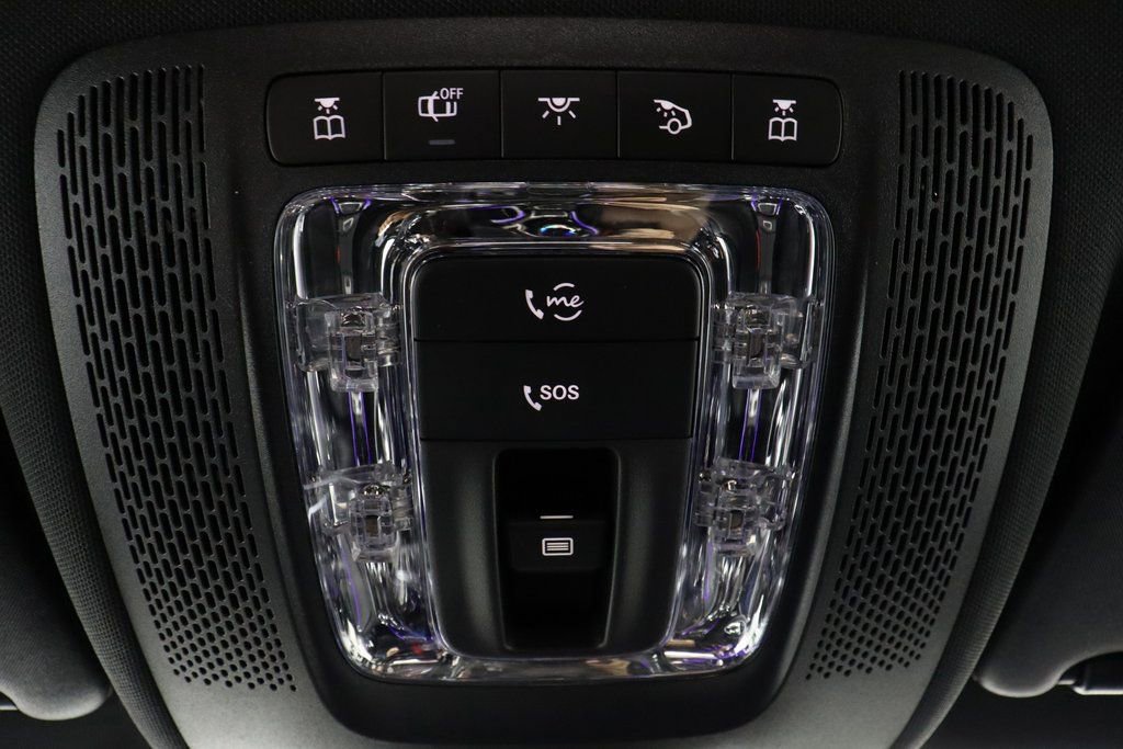 New 2025 Mercedes-Benz GLA 250 4MATIC image 23