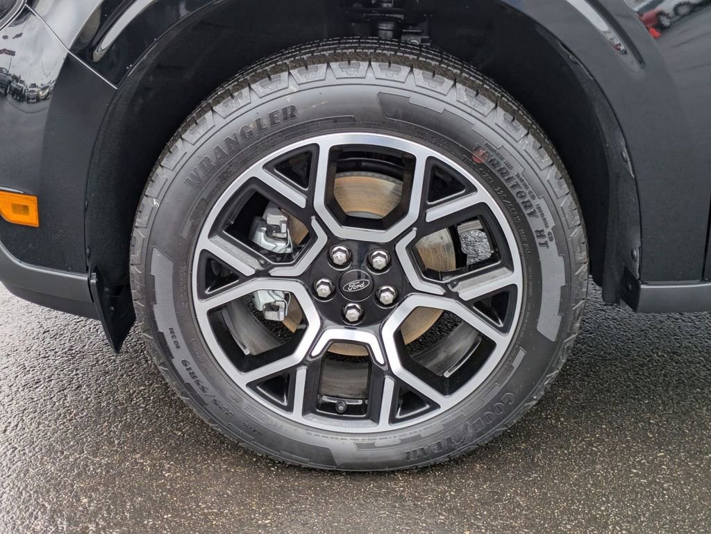 New 2025 Ford Maverick Lariat AWD/4WD image 15