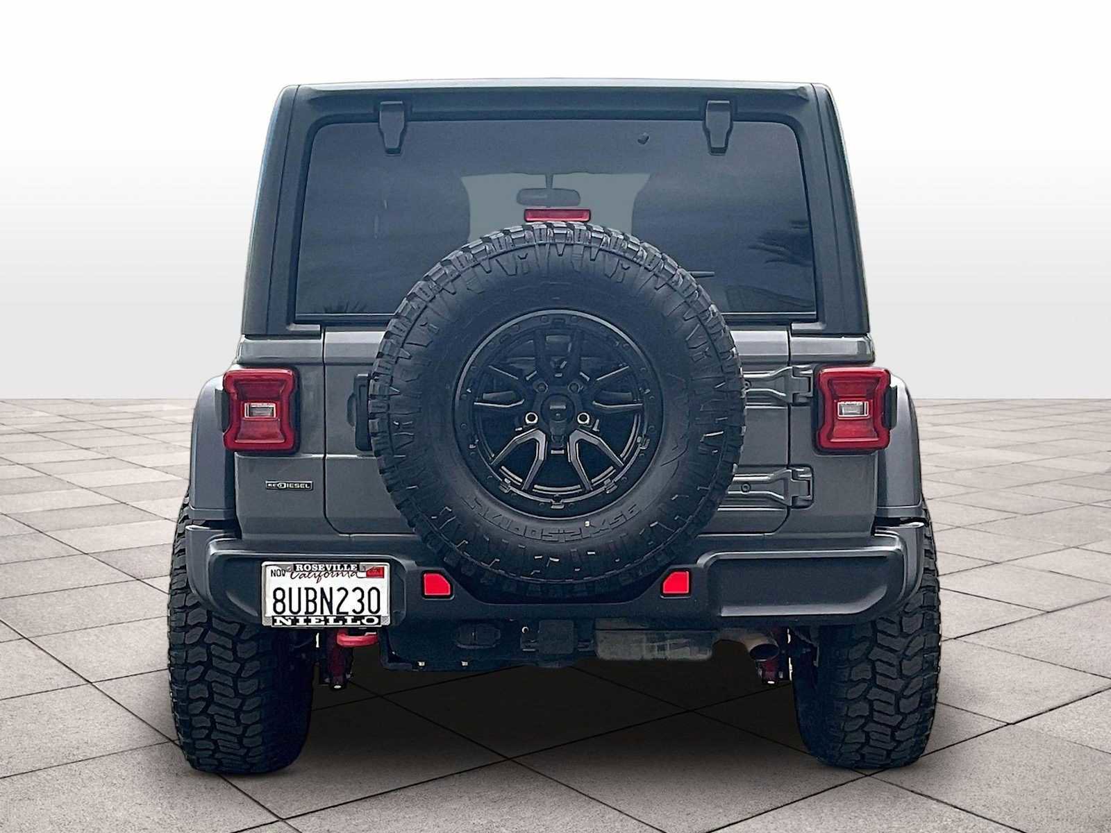 Used 2021 Jeep Wrangler Unlimited Rubicon w/ LED Lighting Group AWD/4WD image 7